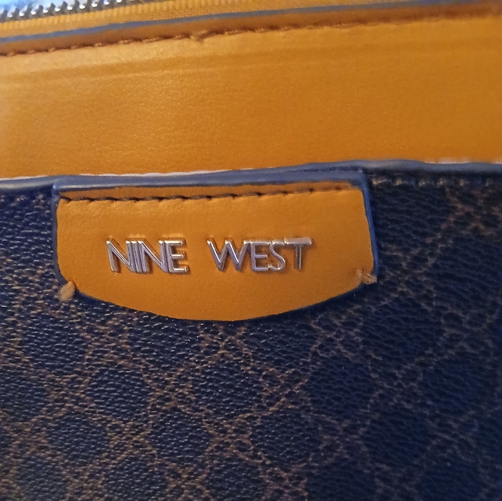 Nine West Tan and Black Crossbody Bag - Picture 2 of 12